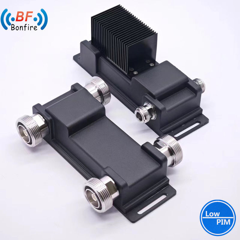 5G 4X4 coupler hybride RF large bande matrice hybride combinateur 4.3-10 Femme pour DAS 698-4000MHz
