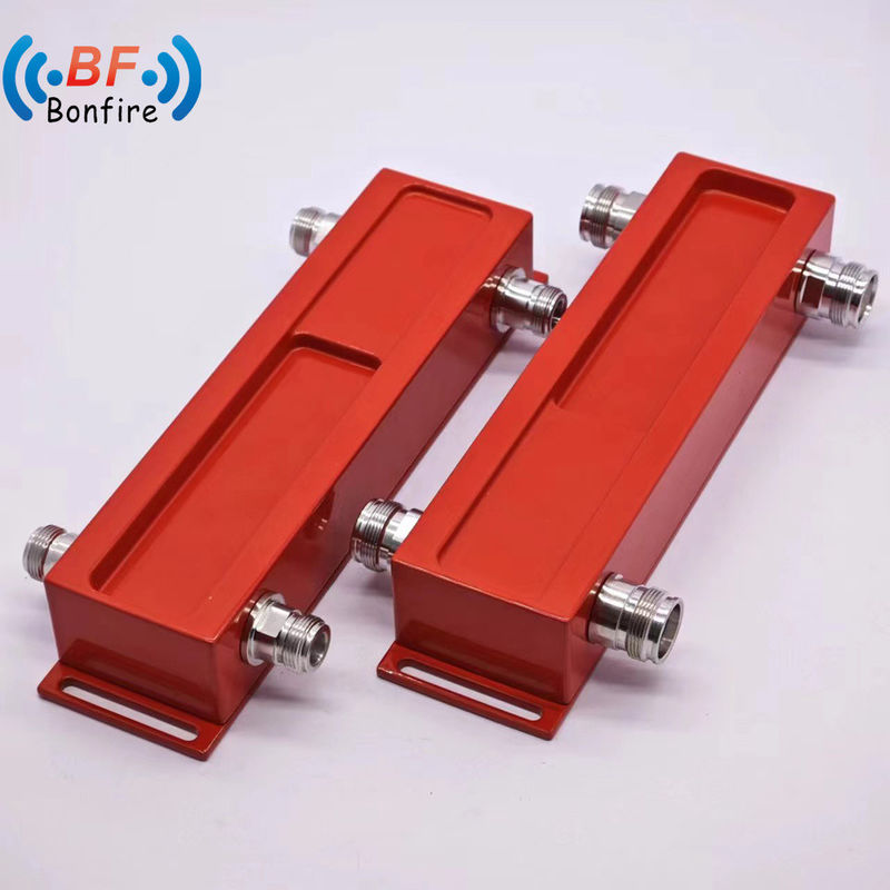 Coupleur RF 3dB à basse fréquence PIM IP65 698-4000MHz pour l'intérieur et l'extérieur