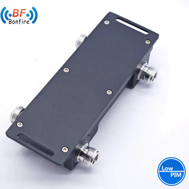 Accouplement hybride VHF 698-4000MHz 2X2 3dB combinateur hybride pour l'interface 4.3-10-F/DIN-F/N-F