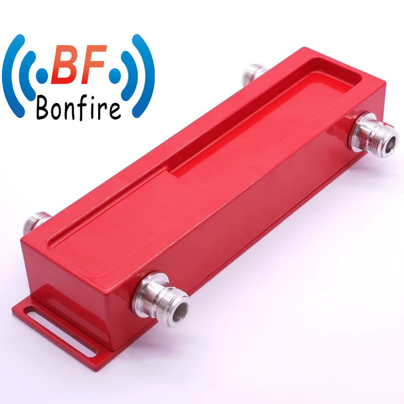 Couplings hybrides de type 2in 2out N Combinaison hybride pour la communication sans fil 617-3800MHz