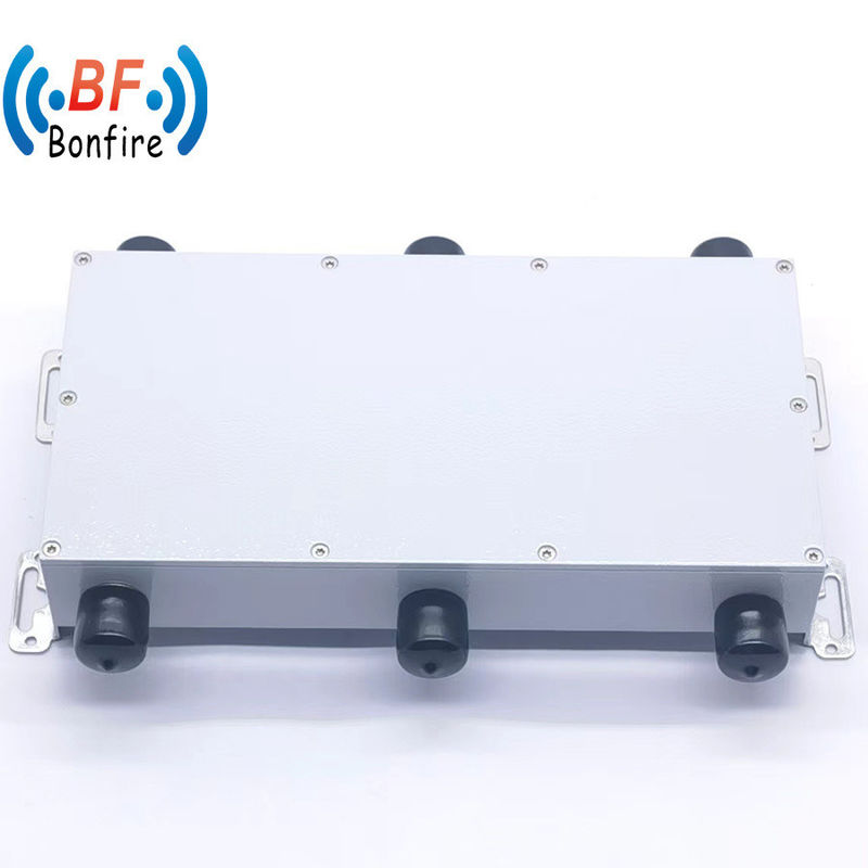 3X3 3 3 698-4000MHz RF Low Pim Hybrid Coupler Combiner 4.3-10 Type féminin pour les Ibs/Das