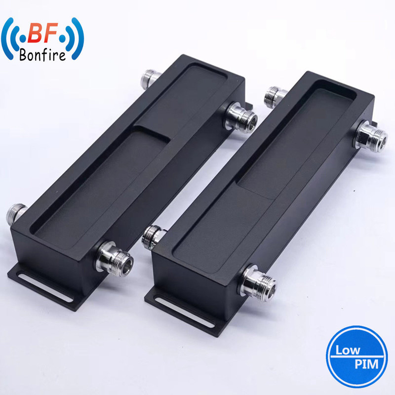 IP65 intérieur/extérieur 698-4000MHz 3dB RF coupler hybride DQ-XXXXX pour vos besoins
