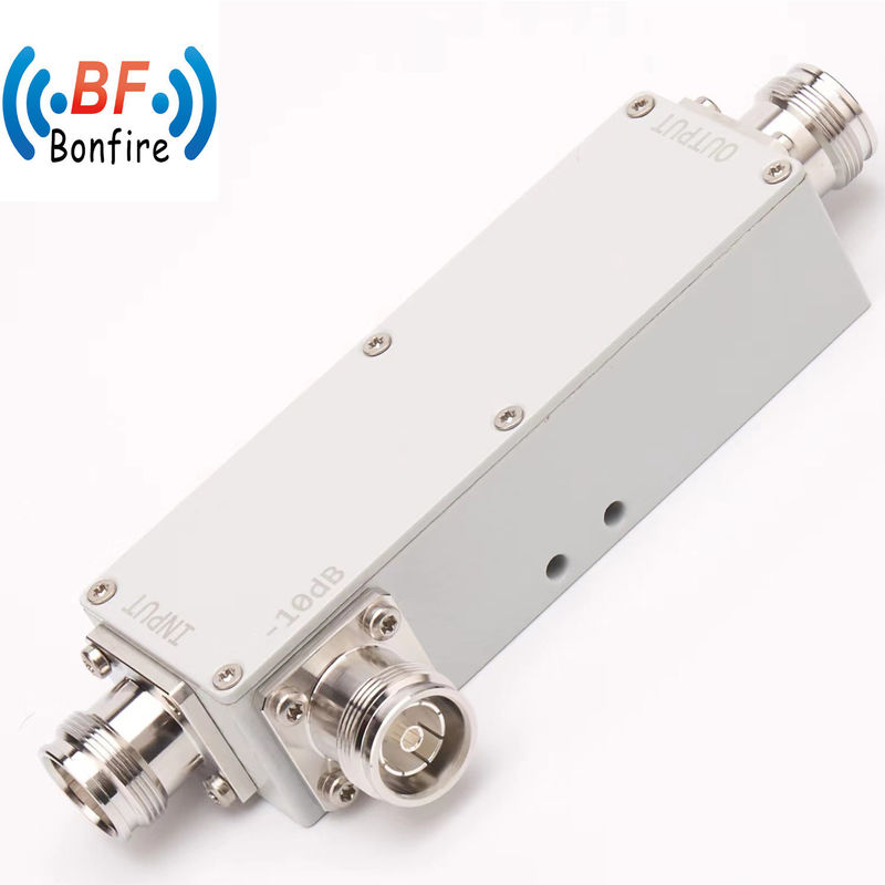 Accouplement directionnel à impulsions de 10 dB pour les solutions intégrées au bâtiment