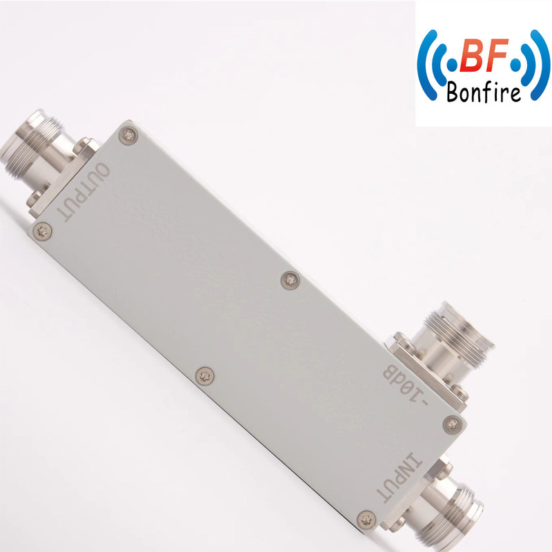617-4000MHz 10dB 20dB 30dB Accouplement directionnel RF 4.3-10-F pour intérieur/extérieur IP65