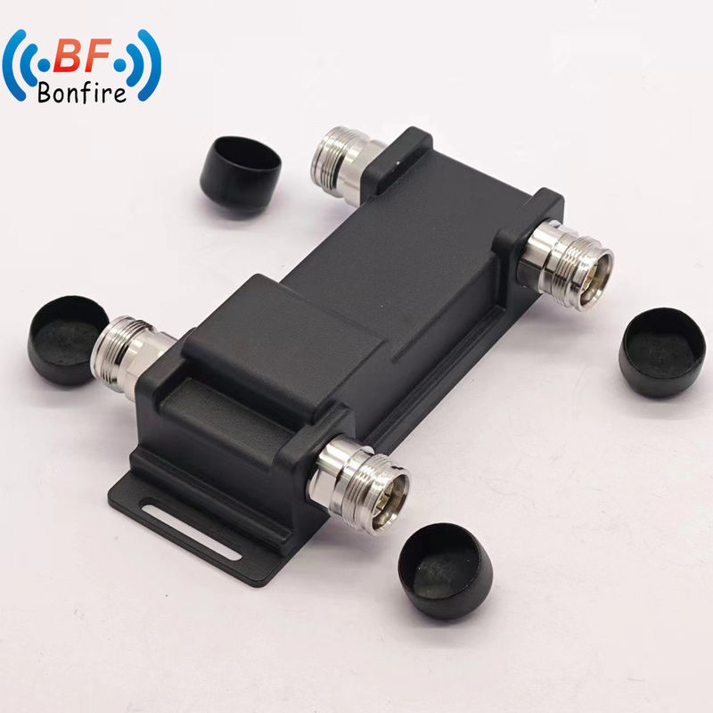 5g 2 en 2 sur 698-4000MHz Hybrid Combiner Matrix Coupler avec 4.3/10 Femme DAS Fabrication