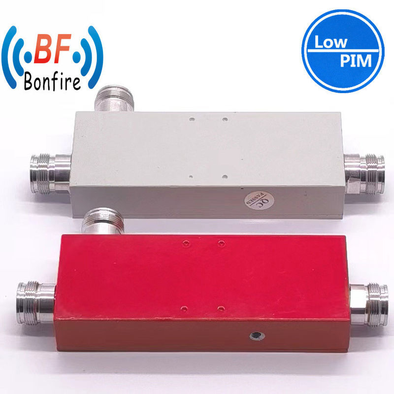 Accouplement directionnel à large bande RF de 380-2700 MHz avec accouplement 6dB N Femme Type OHQ-XXXX