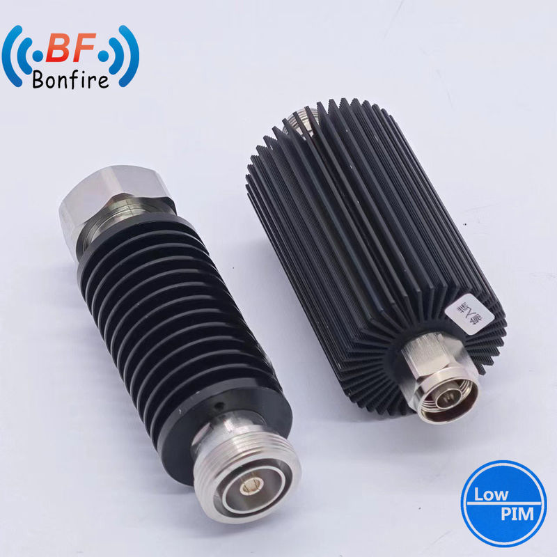 Attenuateur RF de 100 watts 6dB Attenuateur fixe DC-3800MHz Coaxial RF de type DIN pour laboratoire et radio
