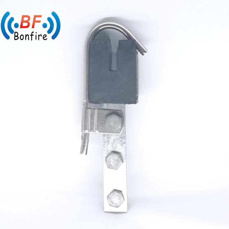 Package Poids brut 0,370 kg Braquage à bande de caoutchouc