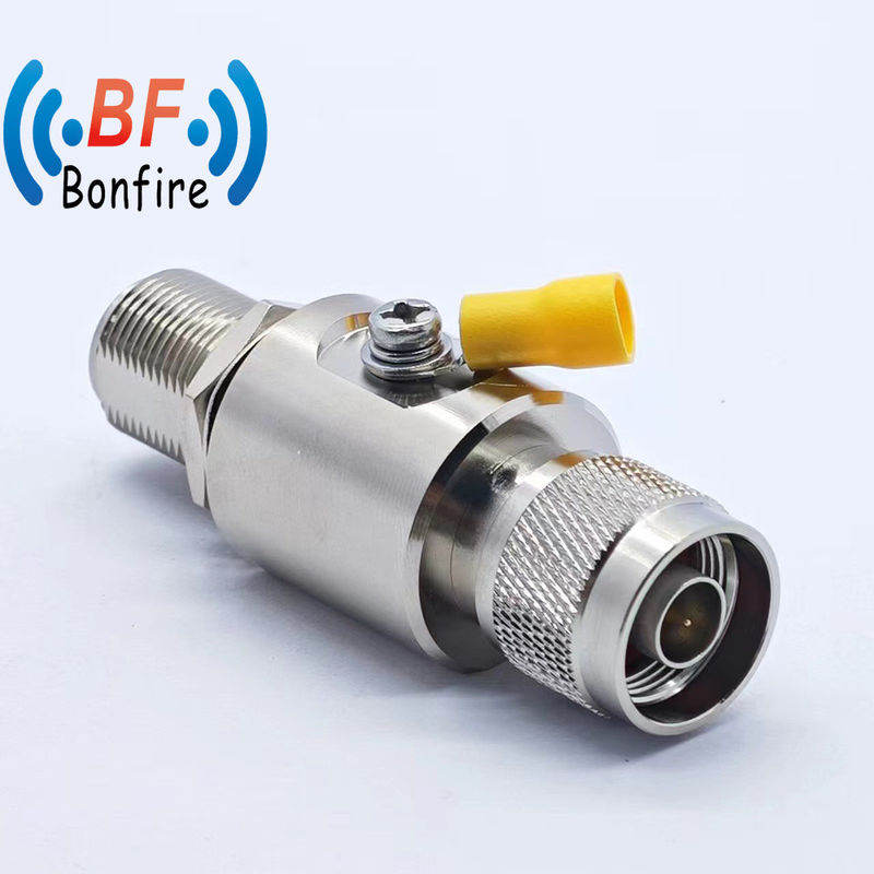 Connecteur RF double câble féminin Plaqué en argent SMA Jack à N Jack Bulkhead Protègeur contre les surtensions 698-3800MHz