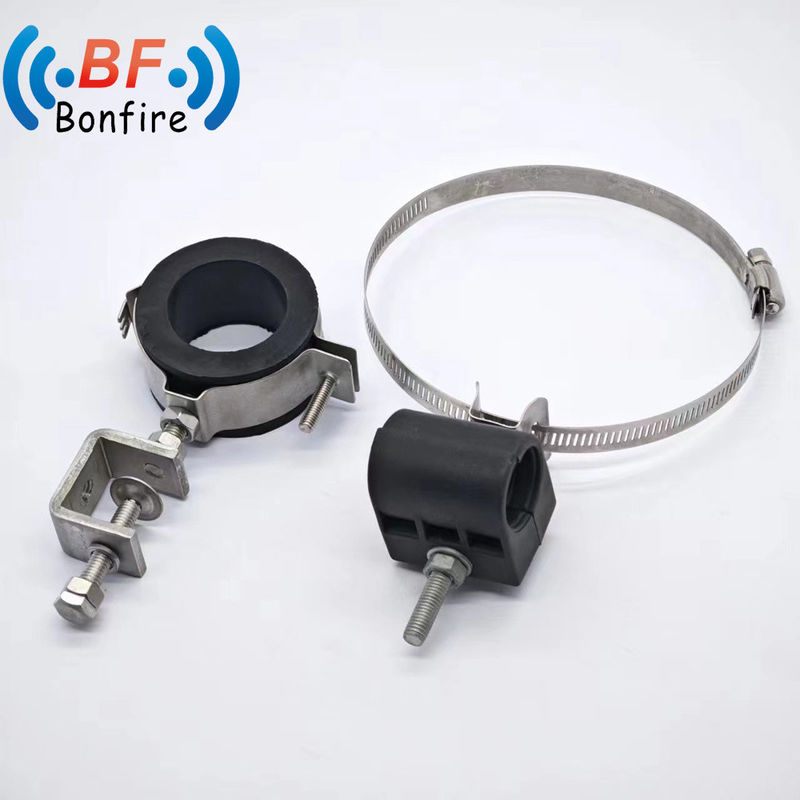 Clip de câble d'alimentation à double trous pour 1-5/8&quot; de câble coaxial