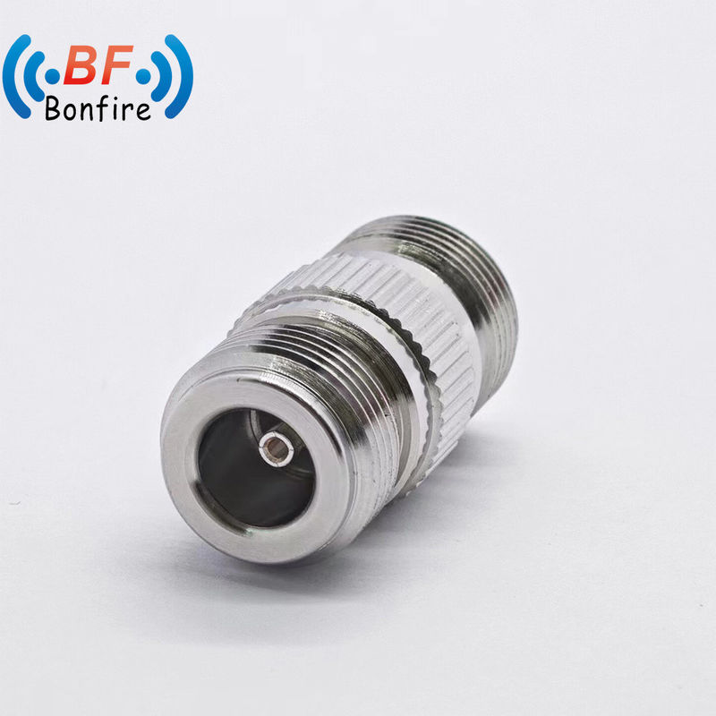 DC-4GHz Connecteur RF à faible perte Telecom Partie 4.3-10 Femme à N Femme -155dbc 0,040kg